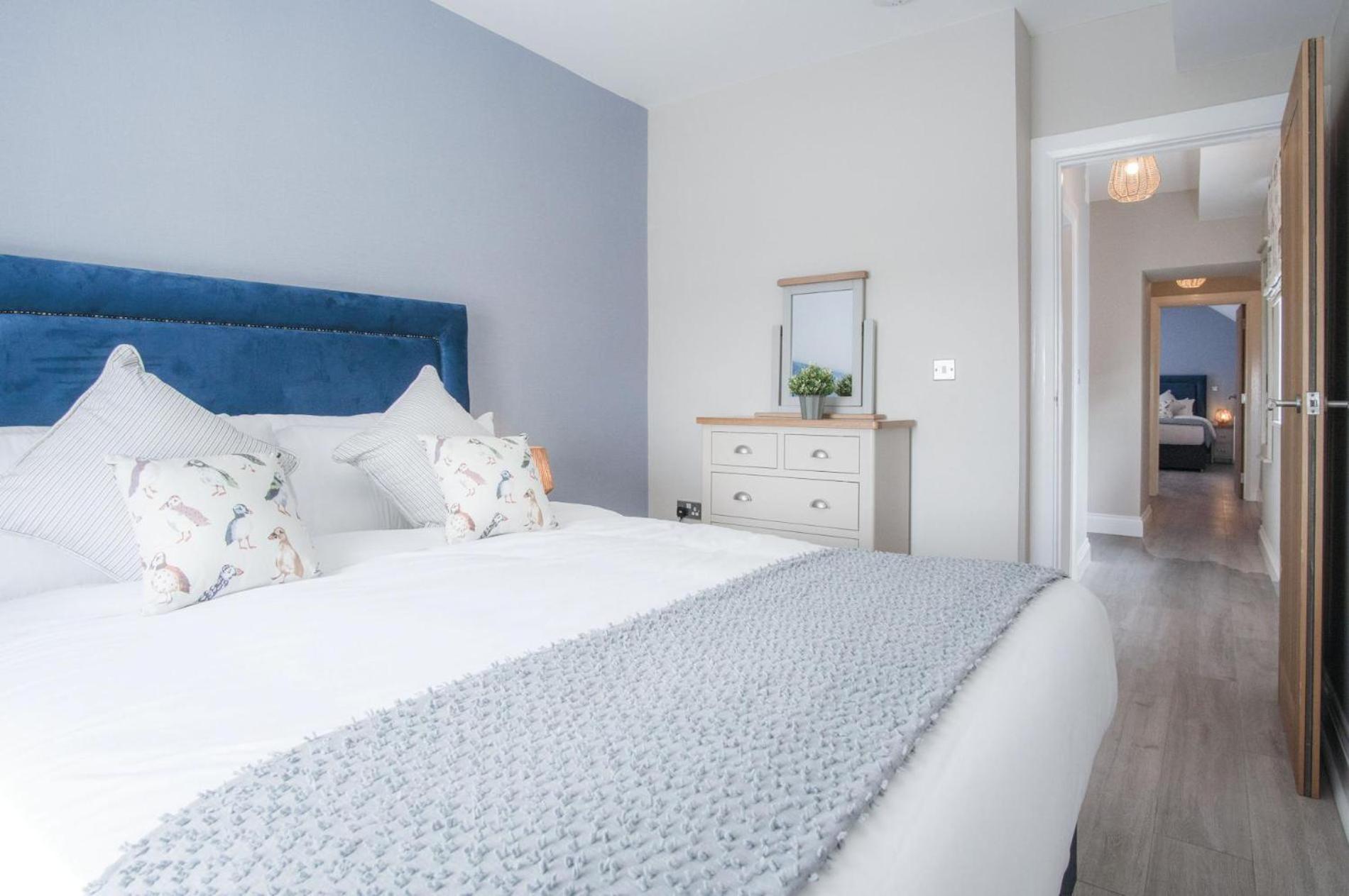 Harbour View - 2 Bedroom Apartment - Milford Haven Exterior foto